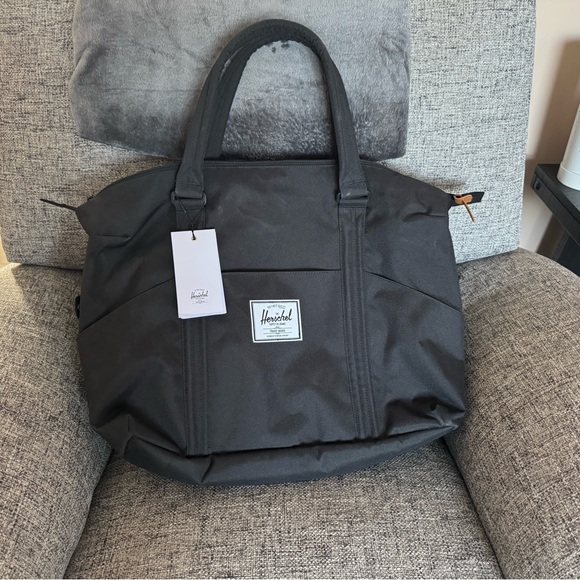 Strand Duffle Bag NWT - Picture 3 of 6